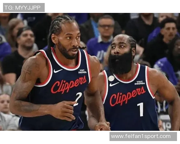 快船半场领先老鹰14分哈登表现出色祖巴茨双十小卡状态低迷 快船半场领先老鹰14分哈登表现出色祖巴茨双十小卡状态低迷