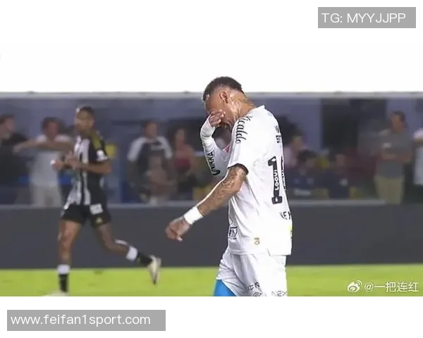 内马尔因膝盖不适缺席本轮巴甲赛事预计下轮复出恢复状态